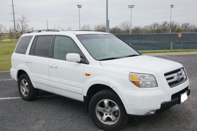 Illustration for article titled 2006 Honda Pilot EX, an Oppo Review